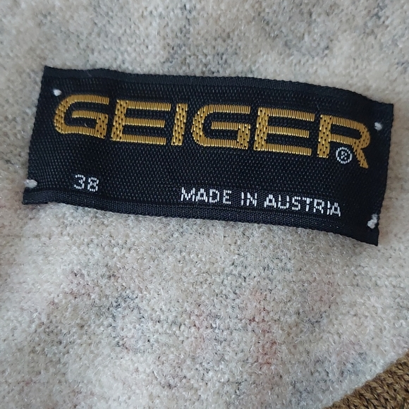 Geiger Wool Button up Sweater. - Picture 7 of 9